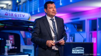 Automotive Forum Zwickau 2025 - Dirk Vogel begrüßt die Gäste
